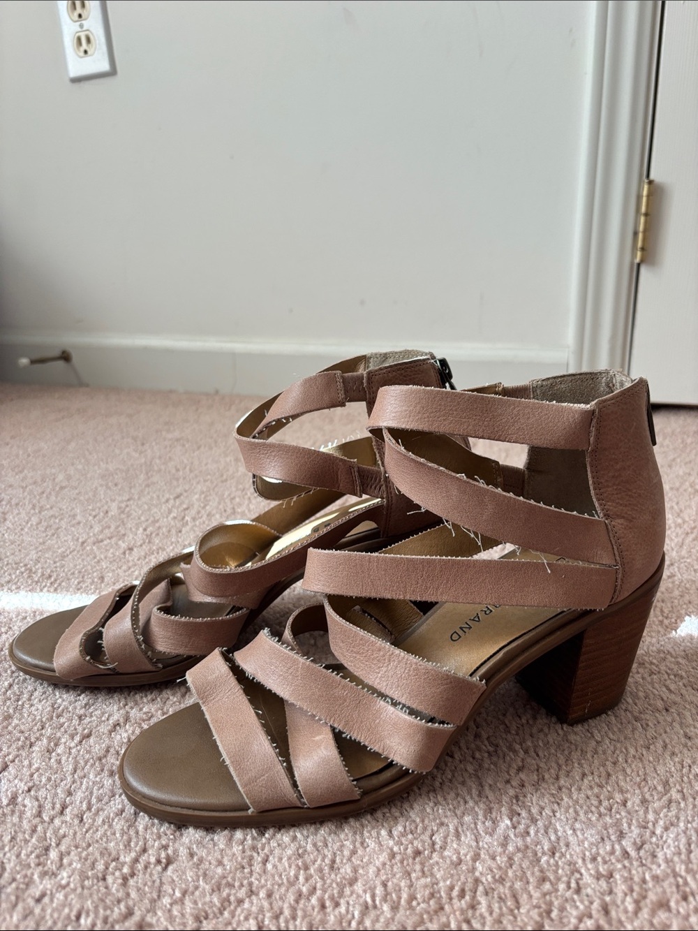 Lucky Brand Dusty Rose Strappy Block Heel Sandals